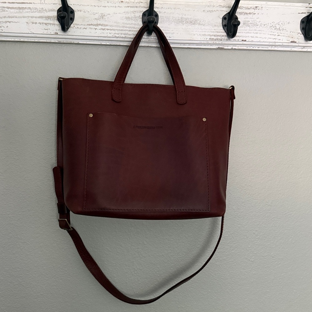 Portland Leather Goods Almost Perfect Cognac Meduim Tote Bag with zipper